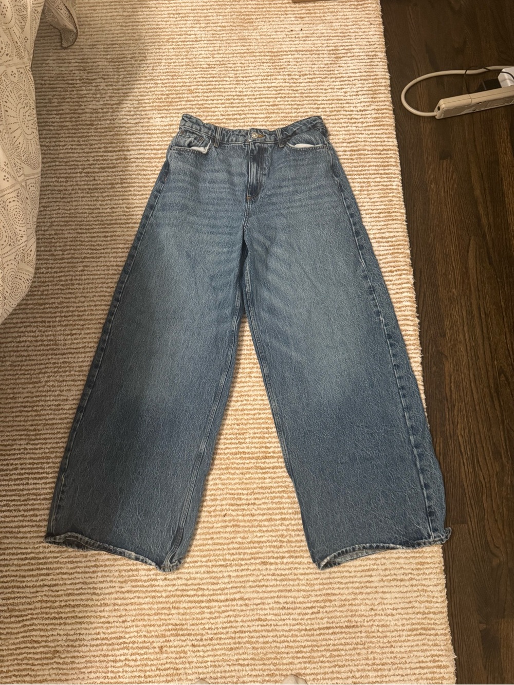 Zara Wide-Leg Jeans in Blue Denim